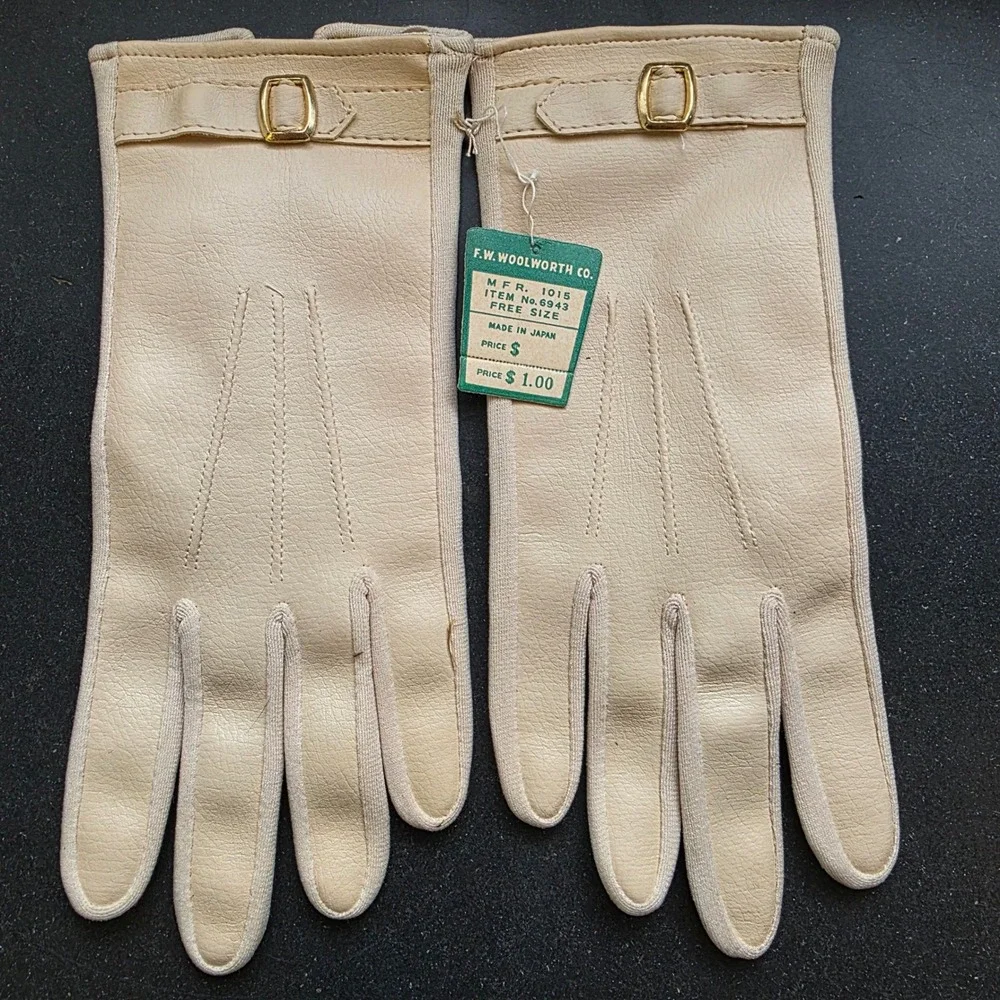 F.W. Woolworth Co. Vintage Faux Leather Gloves OS Beige Vinyl Buckle Japan NWT